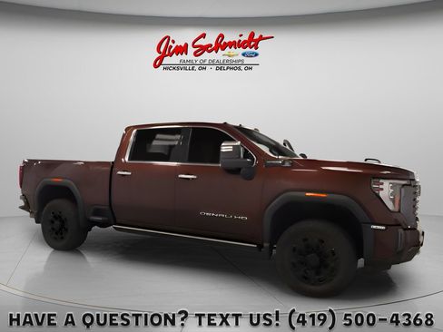 Used 2024 GMC Sierra 2500 Denali Ultimate w/ LPO, GMC Protection Package AWD/4WD image 1