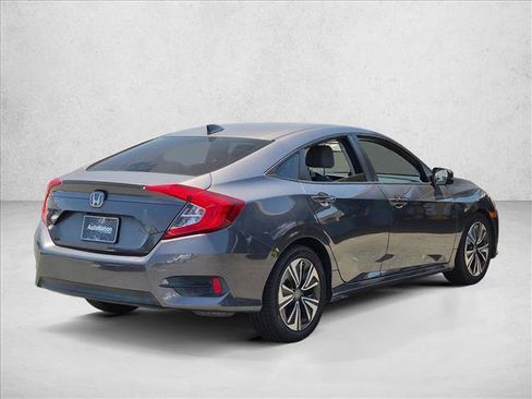 Used 2018 Honda Civic EX-L image 5