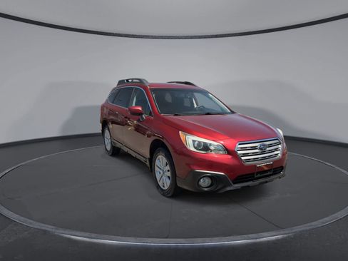 Used 2016 Subaru Outback 2.5i Premium AWD/4WD image 2