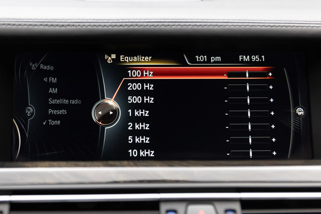 Used 2014 BMW 750i RWD image 96