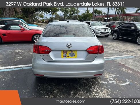 Used 2014 Volkswagen Jetta SEL FWD image 7