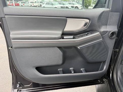 Certified 2025 Ford Expedition Max Active AWD/4WD image 13