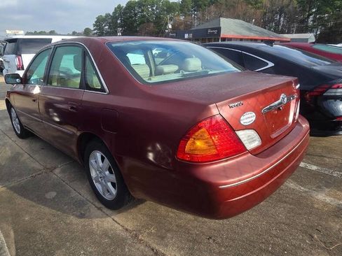 Used 2002 Toyota Avalon XLS image 6