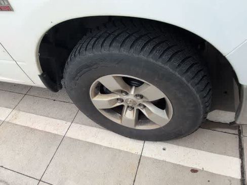 Used 2019 RAM 1500 Classic SLT image 9