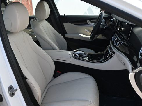 Used 2019 Mercedes-Benz E 300 image 16