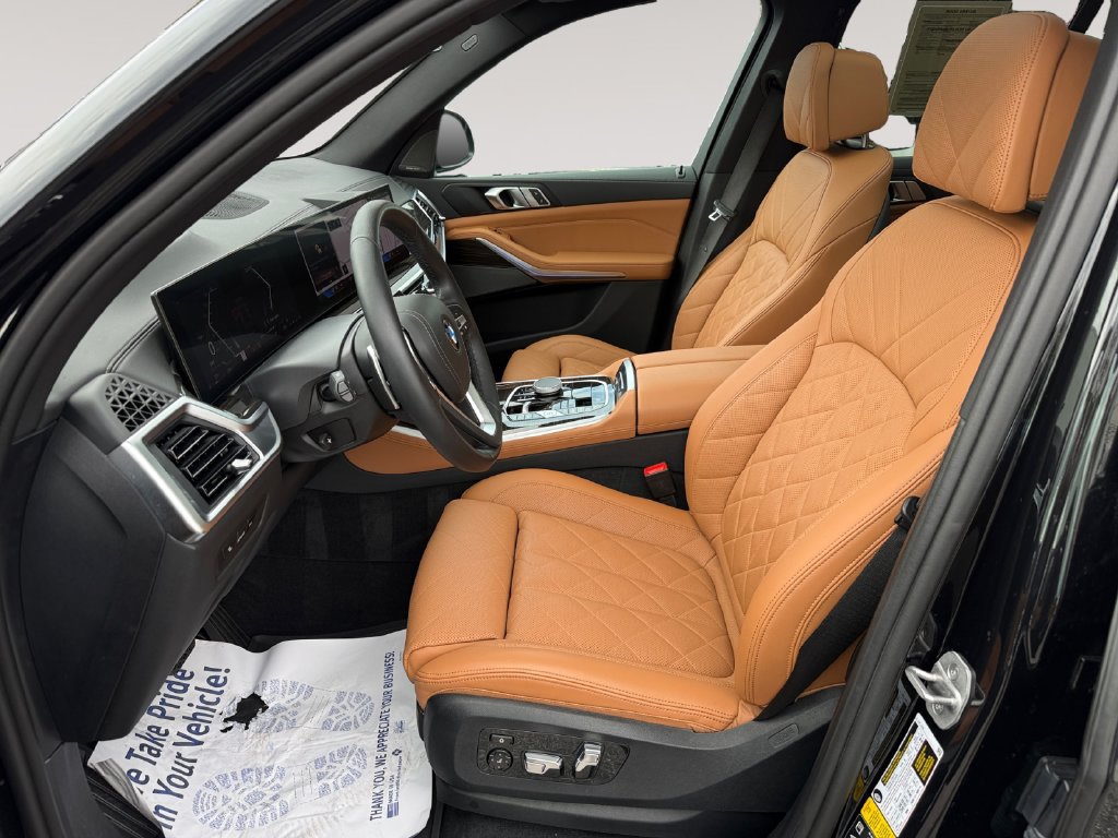 Certified 2024 BMW X5 xDrive40i w/ Premium Package AWD/4WD image 9