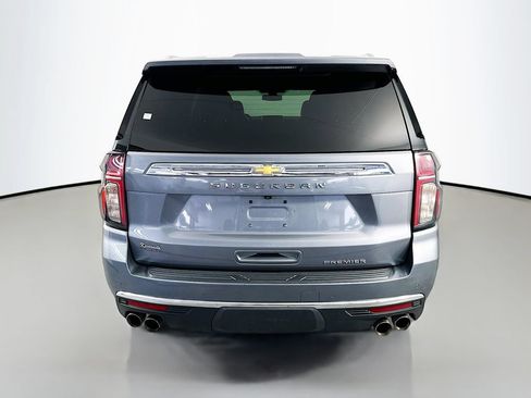 Used 2022 Chevrolet Suburban Premier AWD/4WD image 6