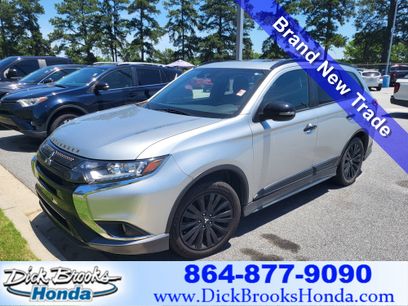Used 2020 Mitsubishi Outlander SE