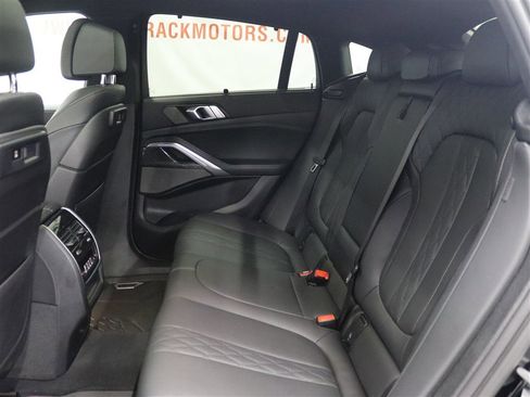 Used 2022 BMW X6 M50i AWD/4WD image 13