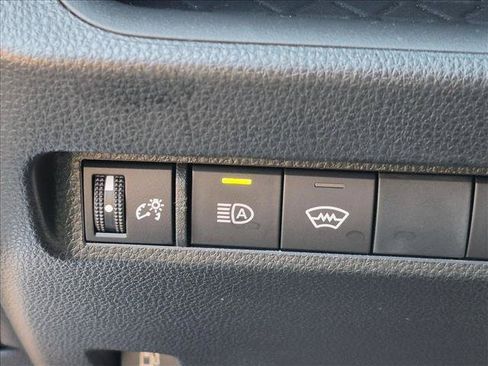 Used 2025 Toyota RAV4 SE w/ Weather & Moonroof Package AWD/4WD image 12