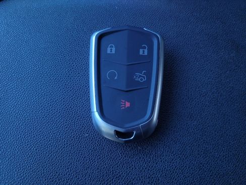 Used 2019 Chevrolet Equinox LT image 32