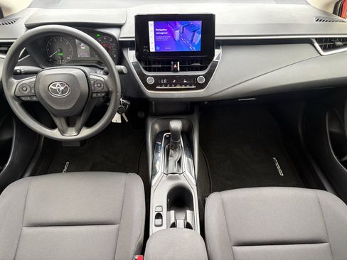 Used 2023 Toyota Corolla LE FWD image 2