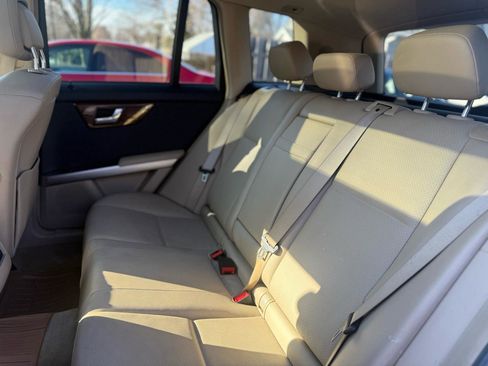 Used 2011 Mercedes-Benz GLK 350 4MATIC image 31