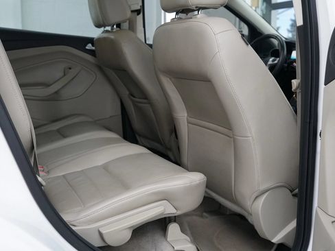 Used 2015 Ford Escape Titanium w/ Equipment Group 301A FWD image 32
