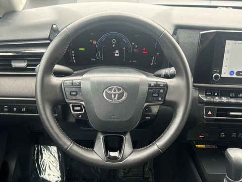 Used 2025 Toyota Camry LE w/ Convenience Package AWD/4WD image 12