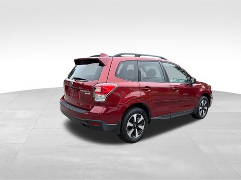 Used 2017 Subaru Forester 2.5i Premium w/ All-Weather Package AWD/4WD image 3