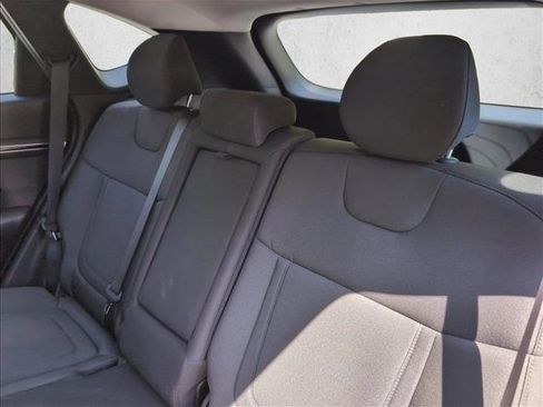 Certified 2023 Hyundai Tucson SE image 18