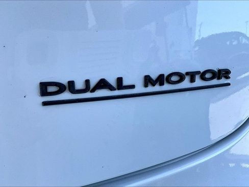 Used 2021 Tesla Model 3 Long Range AWD/4WD image 24