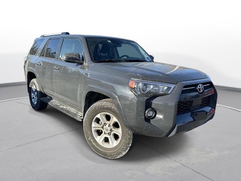 Certified 2024 Toyota 4Runner SR5 image 4
