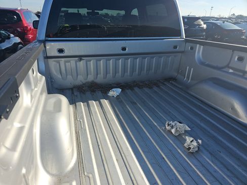 Used 2018 Chevrolet Silverado 1500 Custom w/ Custom Value Package image 14