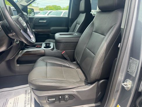 Used 2019 GMC Sierra 1500 SLT w/ SLT Premium Package AWD/4WD image 16