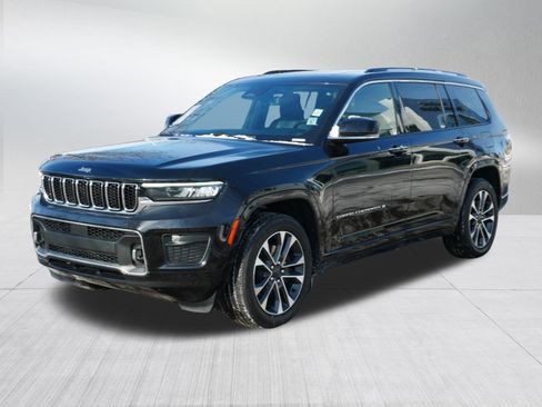 Used 2021 Jeep Grand Cherokee L Overland w/ Luxury Tech Group IV image 3