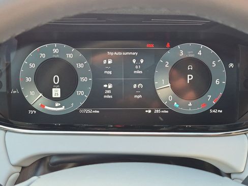 Certified 2026 Land Rover Range Rover Evoque S AWD/4WD image 13