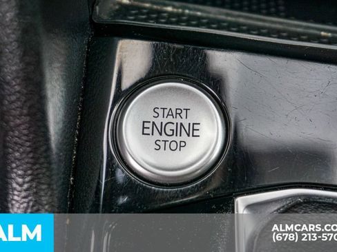 Used 2024 Volkswagen Taos SE image 45