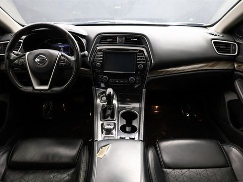Used 2016 Nissan Maxima Platinum image 14