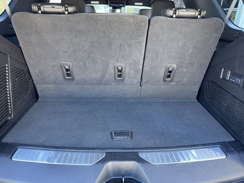 Used 2025 GMC Yukon Denali image 26