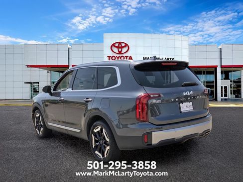 Used 2024 Kia Telluride S w/ S Sunroof Package AWD/4WD image 3