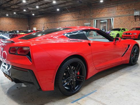Used 2019 Chevrolet Corvette Stingray Coupe w/ Carbon Flash Badge Package RWD image 13