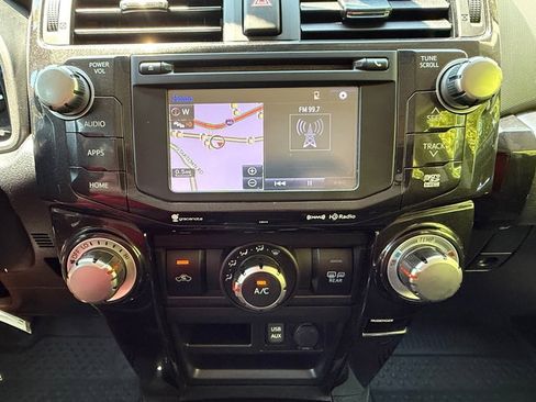 Used 2019 Toyota 4Runner TRD Off-Road AWD/4WD image 19