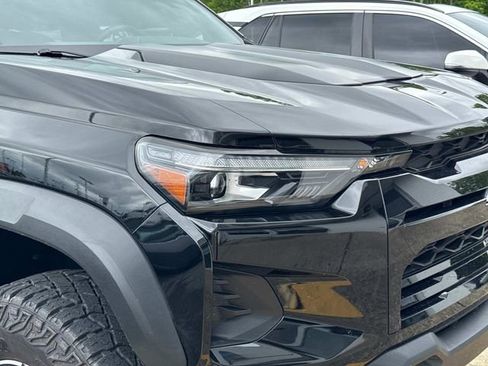 Used 2024 Chevrolet Colorado ZR2 w/ ZR2 Convenience Package III AWD/4WD image 12