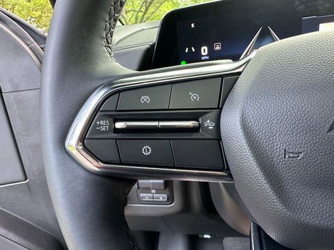 Used 2025 Chevrolet Tahoe Z71 w/ Comfort Package image 44