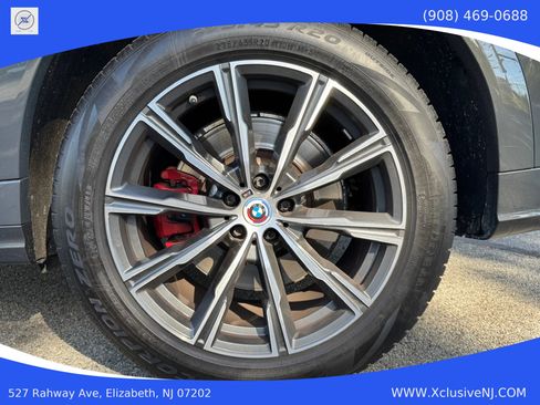 Used 2022 BMW X6 M50i w/ Executive Package image 29