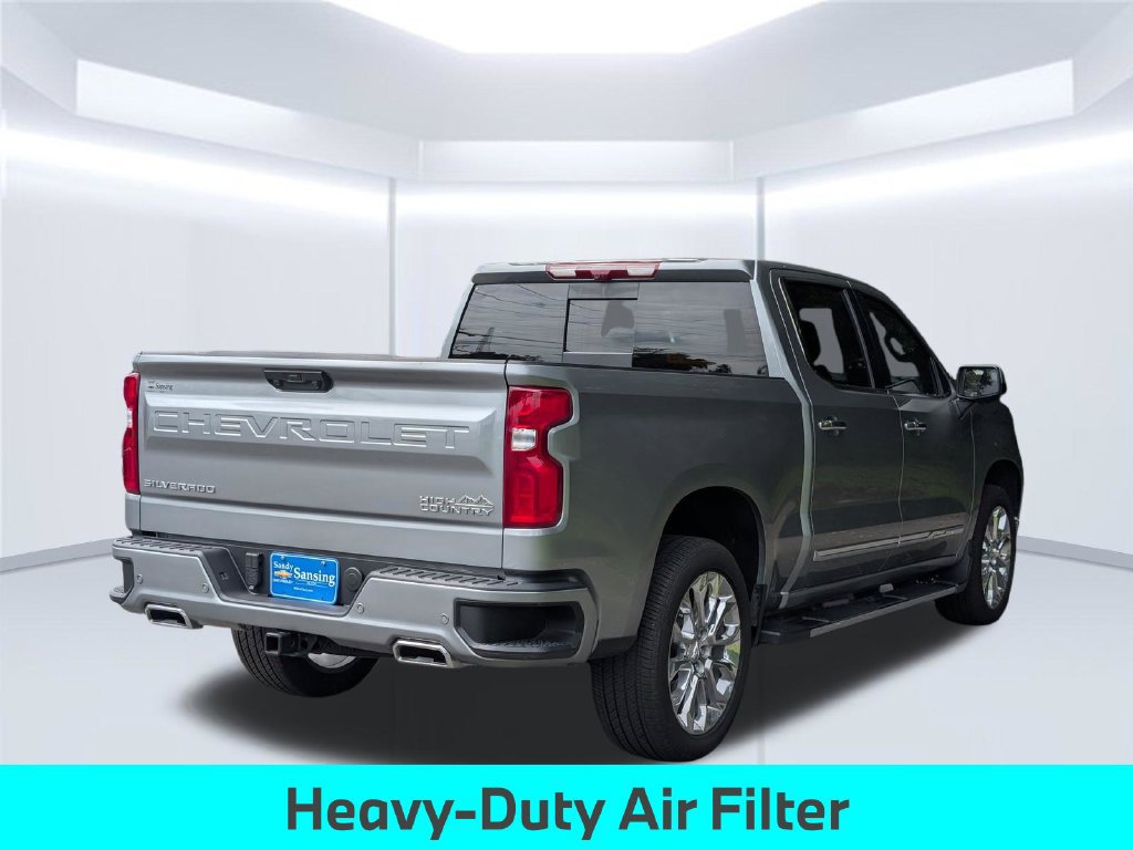 Used 2025 Chevrolet Silverado 1500 High Country w/ Technology Package AWD/4WD image 6
