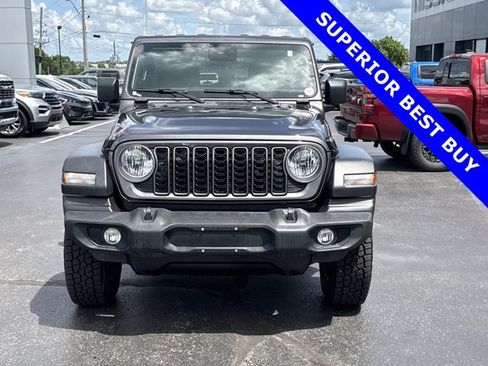 Used 2025 Jeep Wrangler Unlimited Sport AWD/4WD image 10
