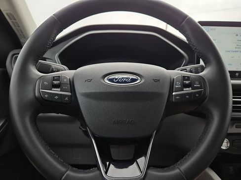 Used 2023 Ford Escape Active w/ Tech Pack #1 FWD image 24