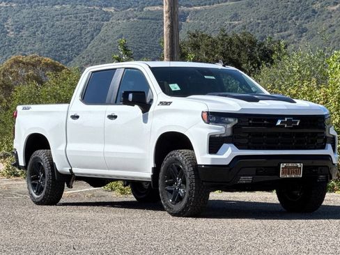 New 2026 Chevrolet Silverado 1500 LT Trail Boss w/ LT Trail Boss Premium Package AWD/4WD image 2