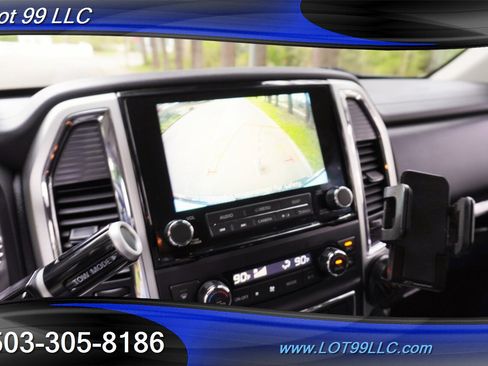 Used 2021 Nissan Titan SV w/ SV Convenience Package image 38