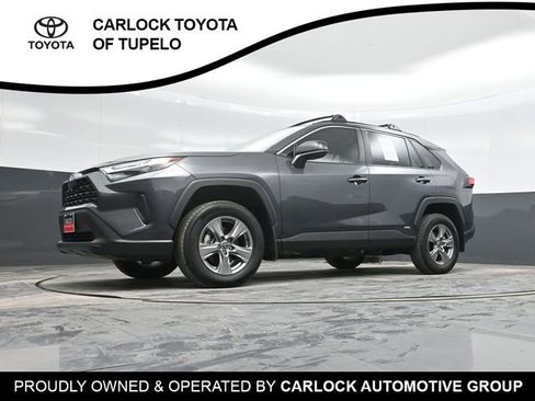 Used 2025 Toyota RAV4 LE image 40