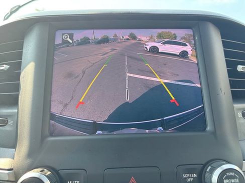 Used 2020 RAM 1500 Big Horn AWD/4WD image 23