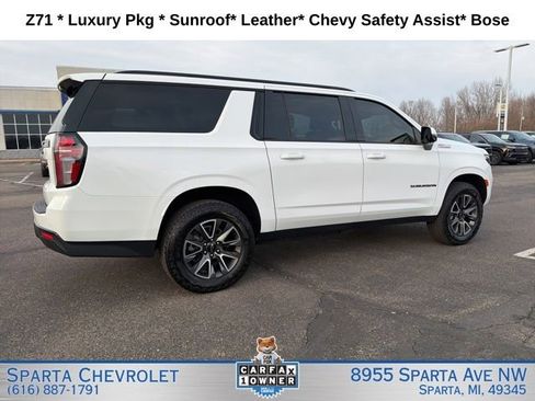 Used 2024 Chevrolet Suburban Z71 w/ Luxury Package AWD/4WD image 3