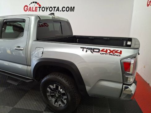 Used 2023 Toyota Tacoma TRD Off-Road image 5
