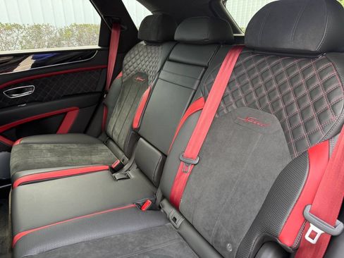 Used 2021 Bentley Bentayga Speed AWD/4WD image 24