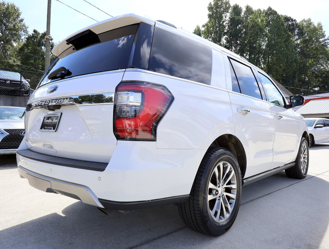 Used 2018 Ford Expedition Limited w/ Equipment Group 301A RWD image 7