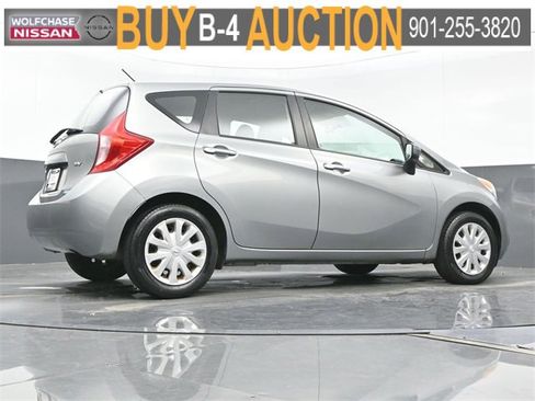 Used 2015 Nissan Versa Note SV image 25