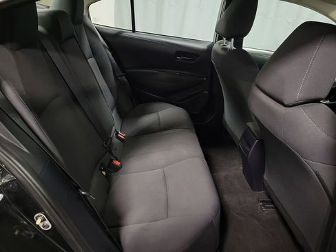 Used 2022 Toyota Corolla LE image 23