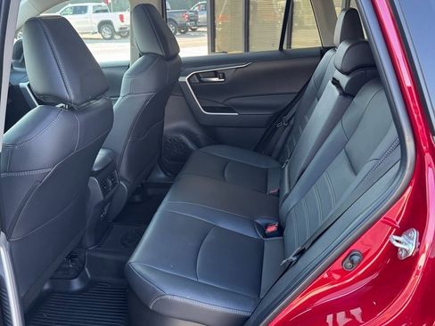 Used 2024 Toyota RAV4 XLE Premium image 12